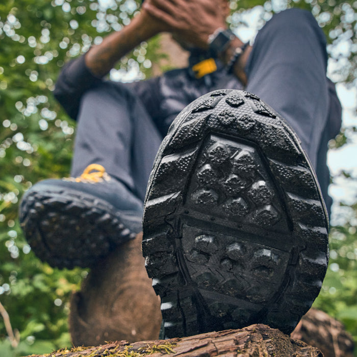HOKA Tor Summit Black / Black – Altell 112