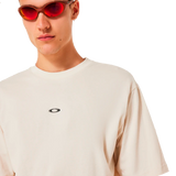 5636648