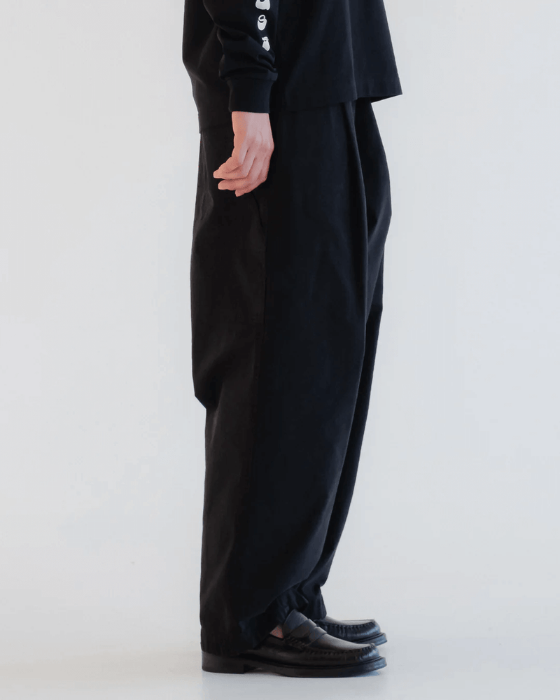 GIRLS OF DUST British Worker Cotton Linen Black